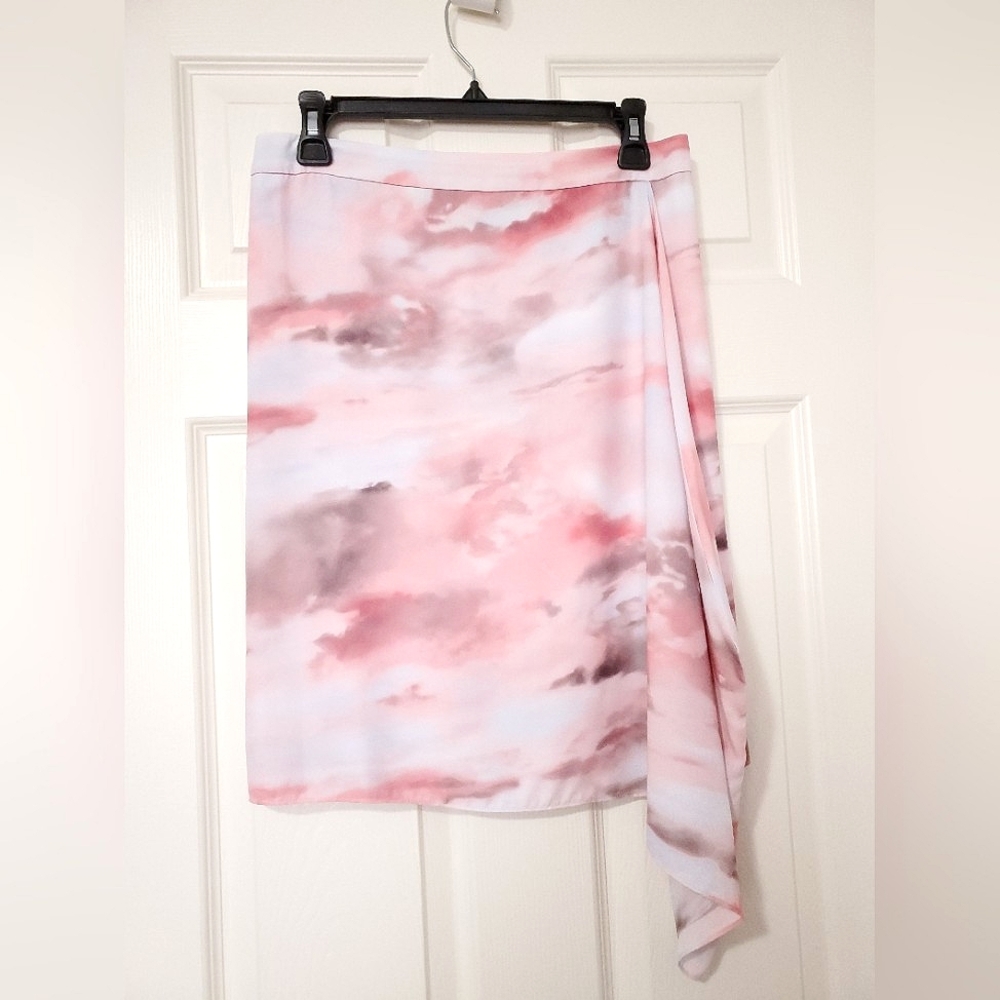 Willow & Thread pink blue sky cloud sunset skirt asymetrical detail Size 3 Small